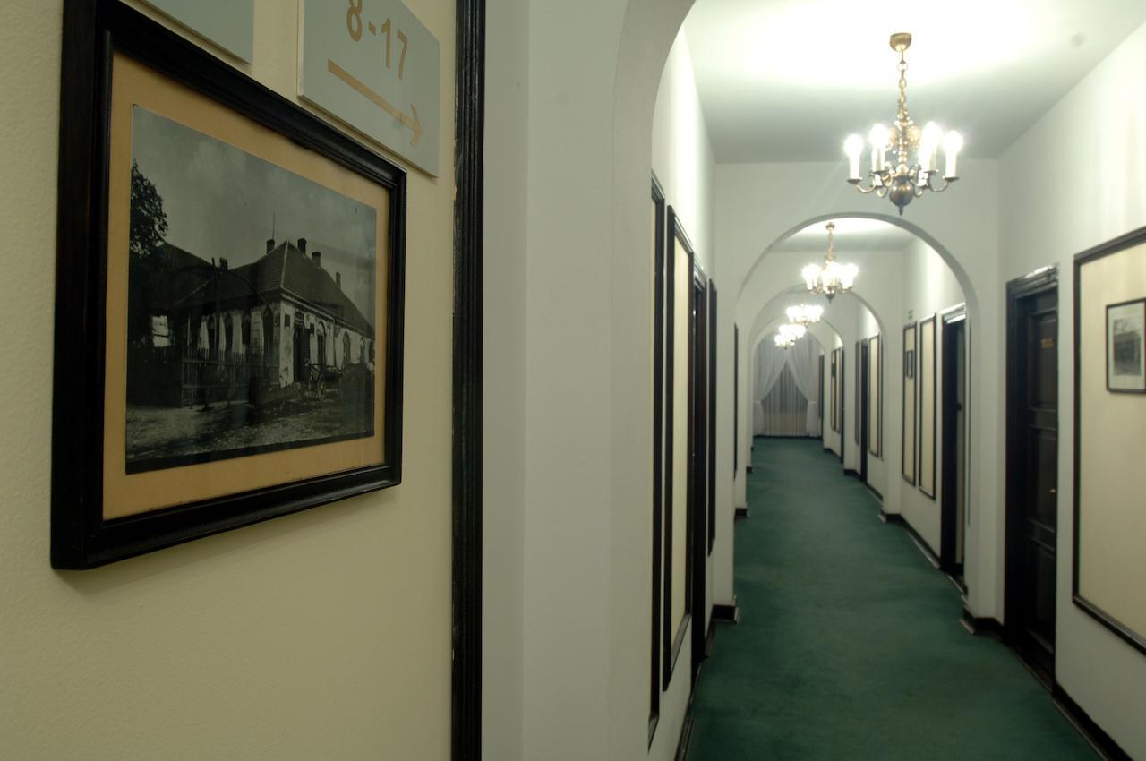 Hotel "Zajazd Napoleonski" Varšava Exteriér fotografie