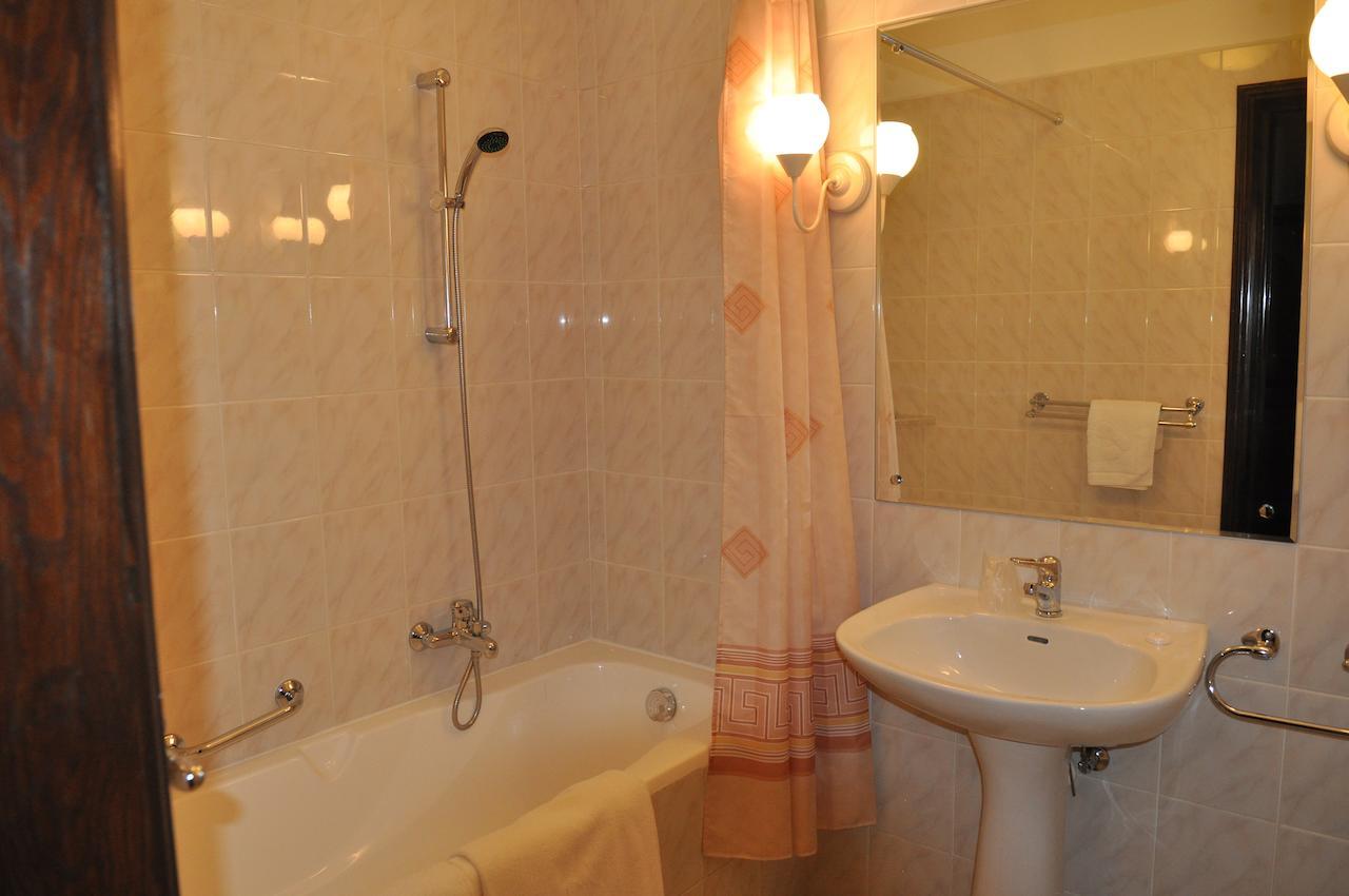 Hotel "Zajazd Napoleonski" Varšava Pokoj fotografie